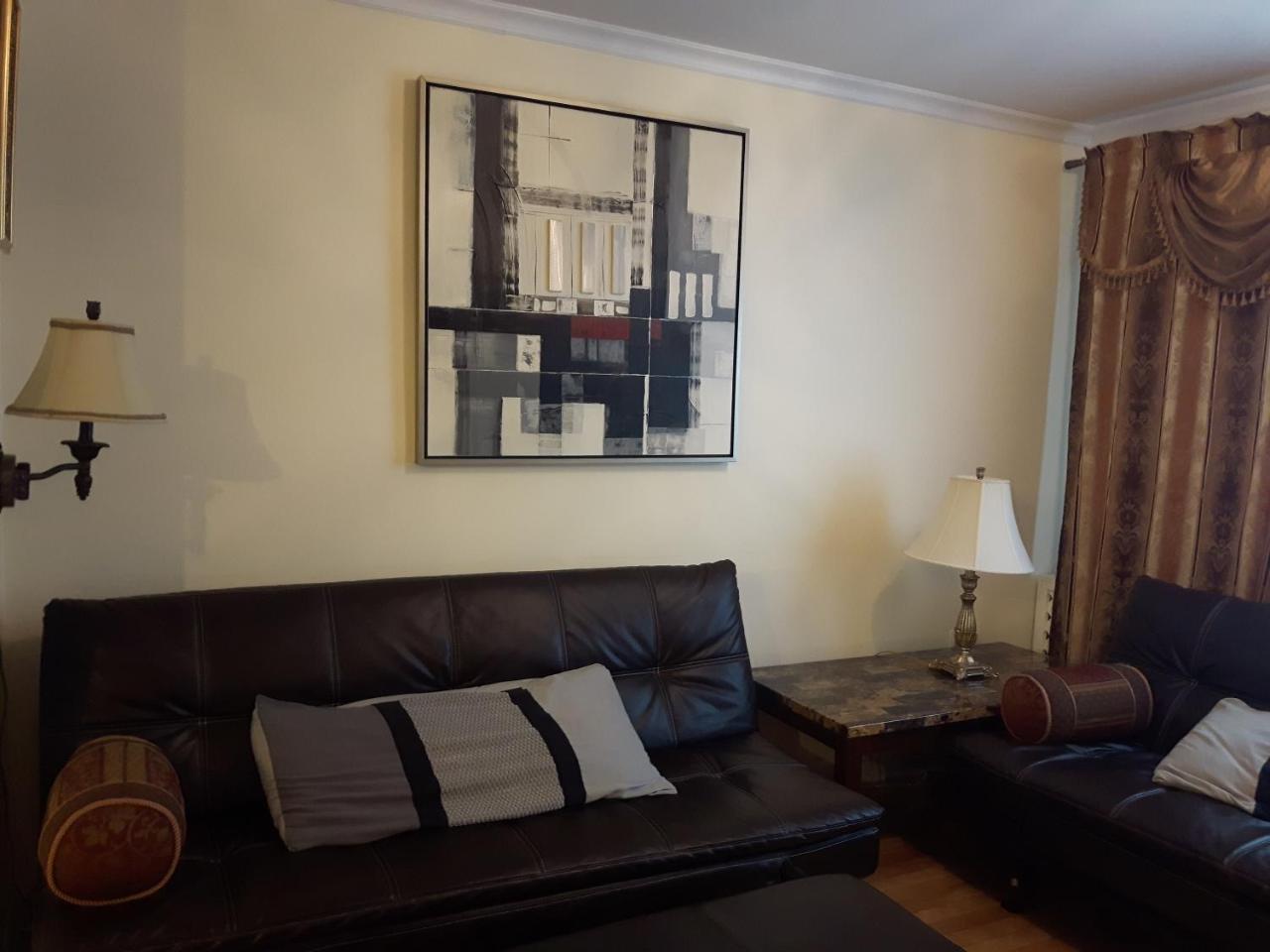 Three Bedroom Holiday Apartment Longueuil Dış mekan fotoğraf