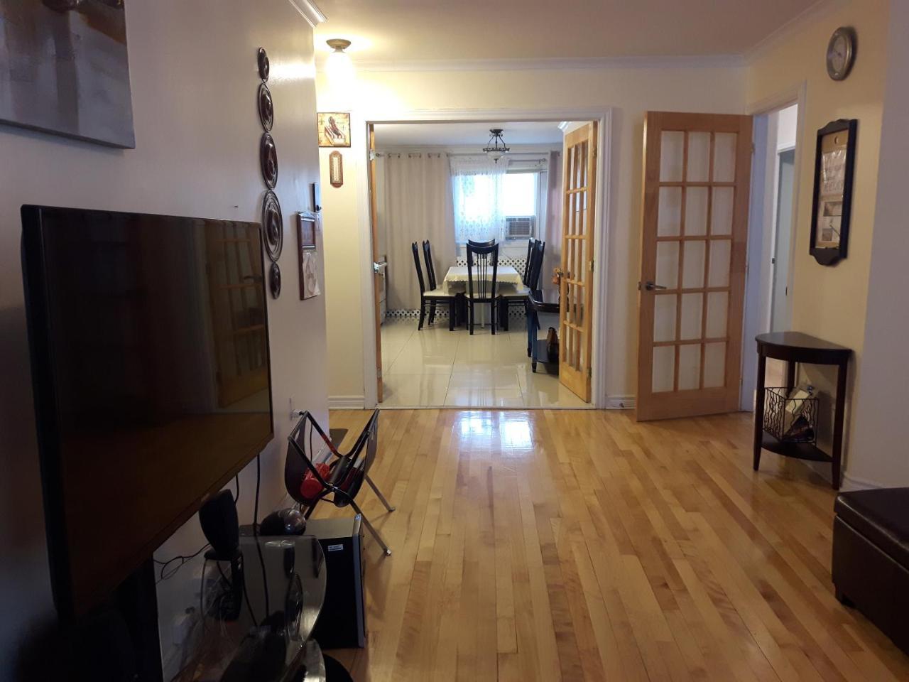 Three Bedroom Holiday Apartment Longueuil Dış mekan fotoğraf