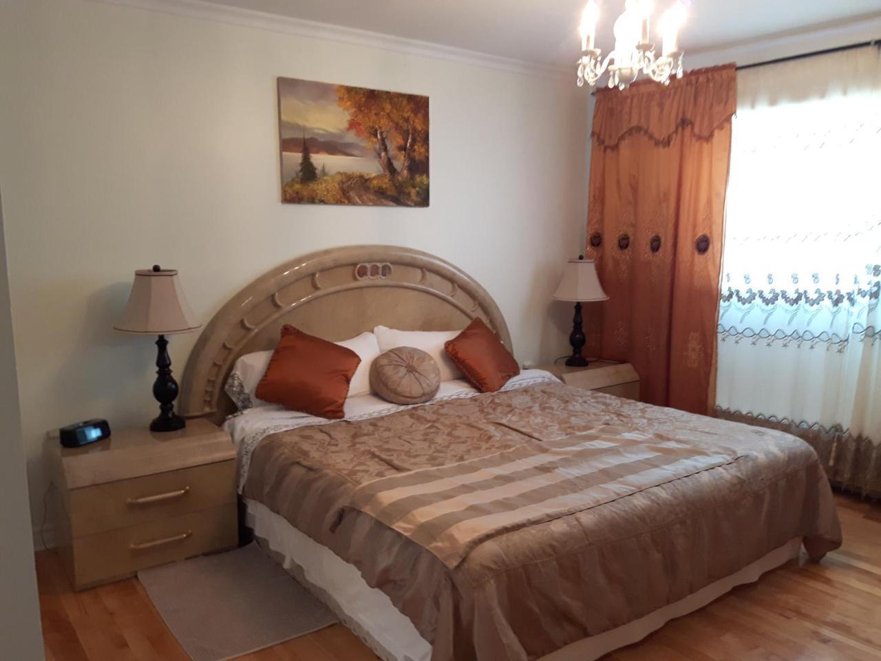 Three Bedroom Holiday Apartment Longueuil Dış mekan fotoğraf