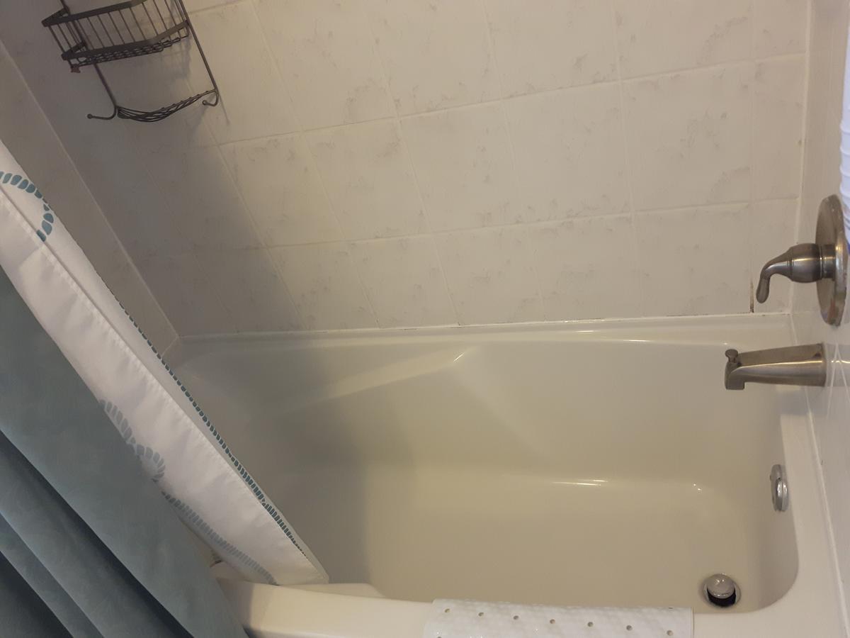 Three Bedroom Holiday Apartment Longueuil Dış mekan fotoğraf