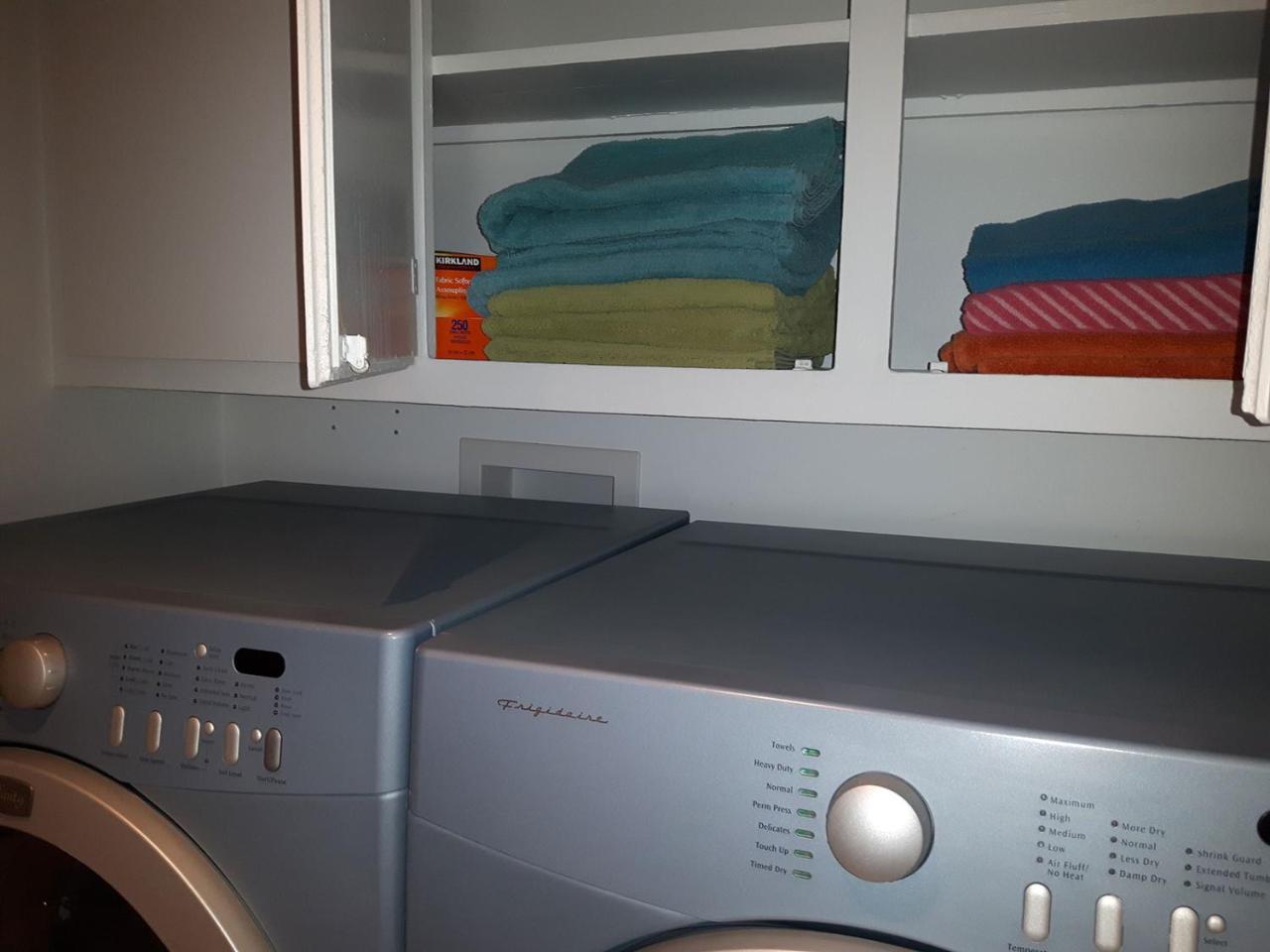 Three Bedroom Holiday Apartment Longueuil Dış mekan fotoğraf