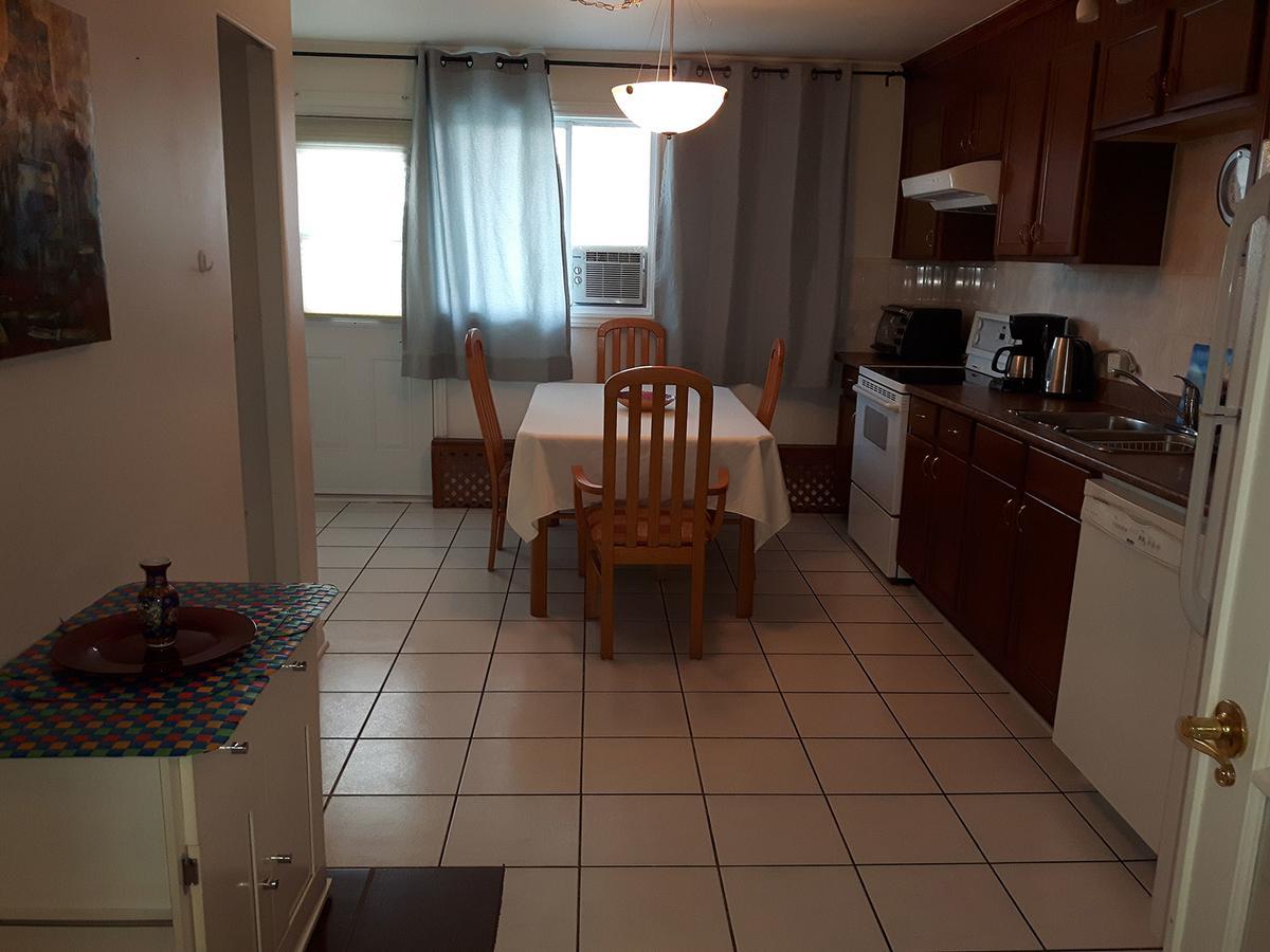 Three Bedroom Holiday Apartment Longueuil Dış mekan fotoğraf
